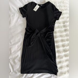 Elegant Black Tie-Front T Shirt Dress
